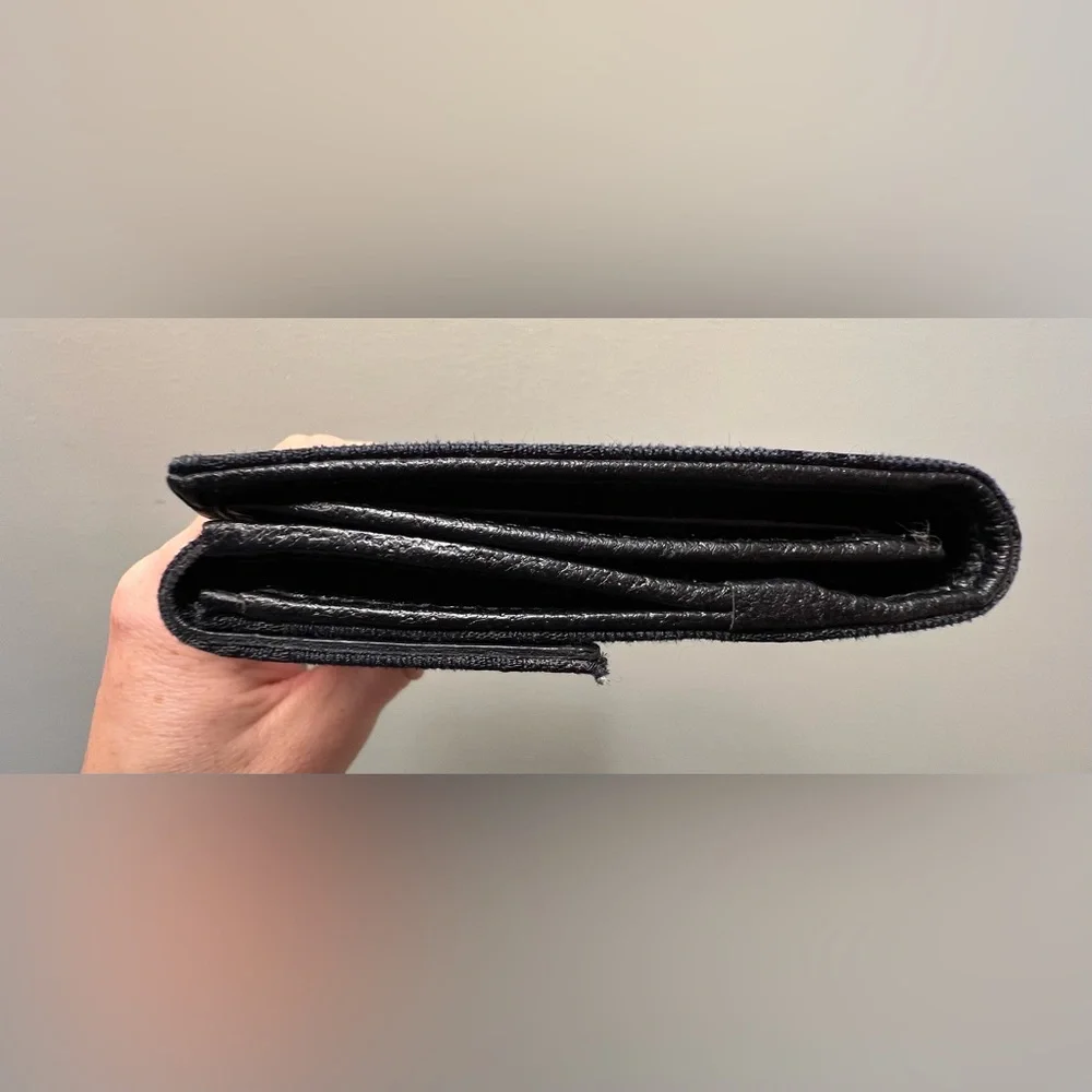 Authentic Gucci Black Eclipse Long Wallet Canvas & Leather *AMAZING CONDITION*